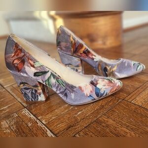 Nine West Women’s Floral Pointed Toe Heels Size 8.5M – Elegant Textile , Hi